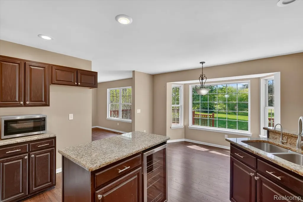 5195 Wyndham Place Fenton Charter Township MI 48430