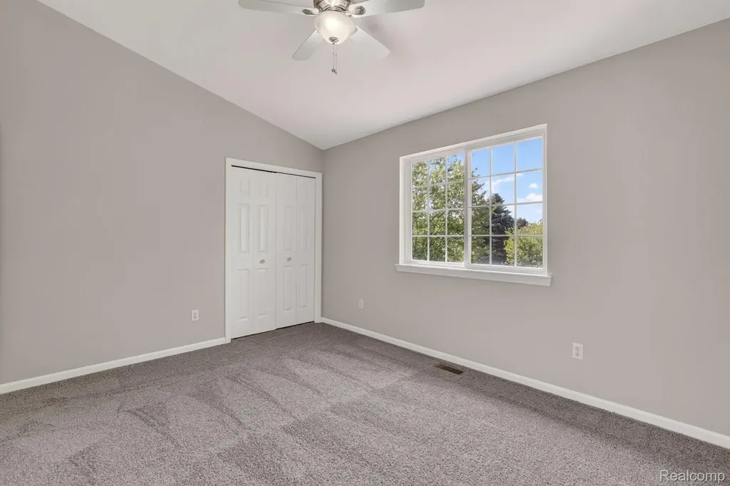 5195 Wyndham Place Fenton Charter Township MI 48430