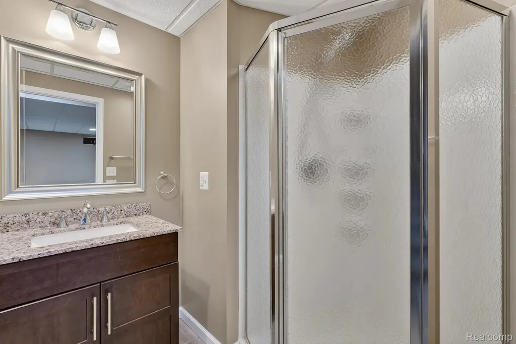 5195 Wyndham Place Fenton Charter Township MI 48430