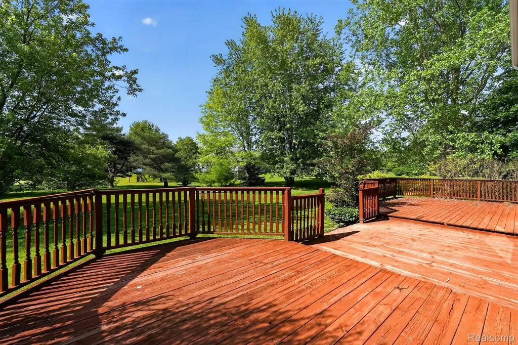 5195 Wyndham Place Fenton Charter Township MI 48430