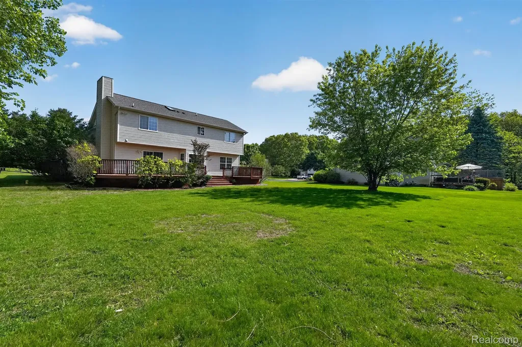 5195 Wyndham Place Fenton Charter Township MI 48430