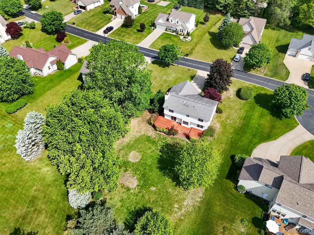5195 Wyndham Place Fenton Charter Township MI 48430