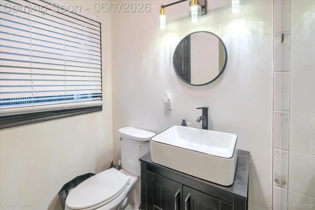 4232 Knollwood Drive Grand Blanc Charter Township MI 48439