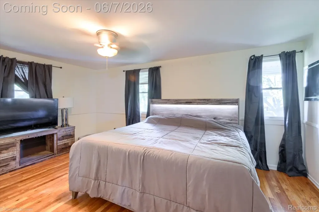 4232 Knollwood Drive Grand Blanc Charter Township MI 48439