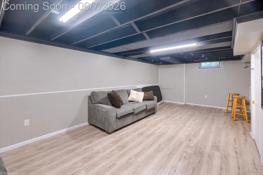 4232 Knollwood Drive Grand Blanc Charter Township MI 48439