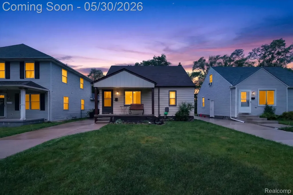 4048 Niagara Street Wayne City MI 48184