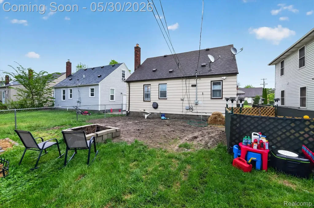 4048 Niagara Street Wayne City MI 48184