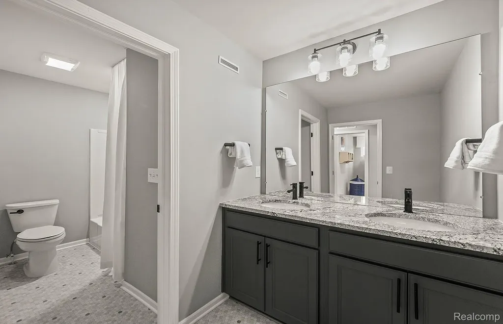 4032 Nottingham Circle Independence Charter Township MI 48346