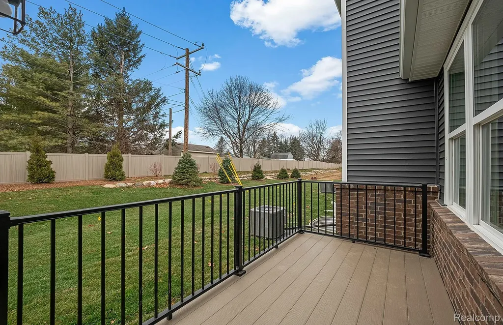 4032 Nottingham Circle Independence Charter Township MI 48346