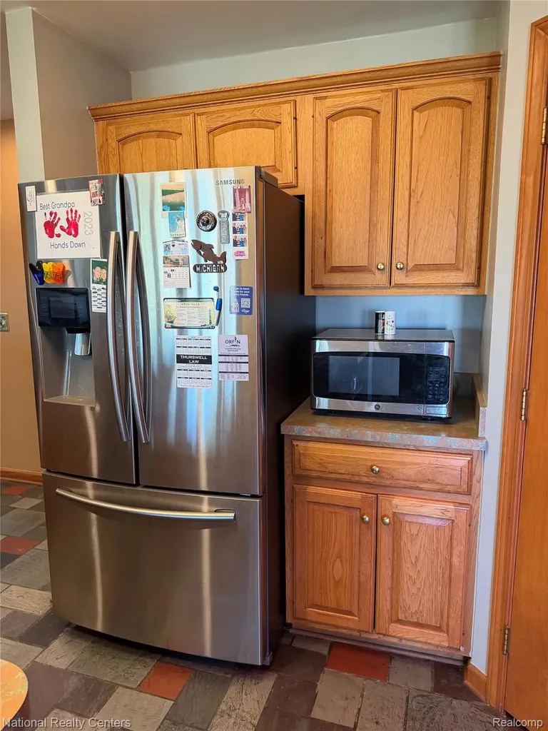 10368 Saint John Drive Algonac City MI 48001