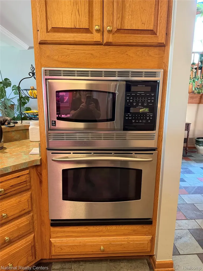 10368 Saint John Drive Algonac City MI 48001
