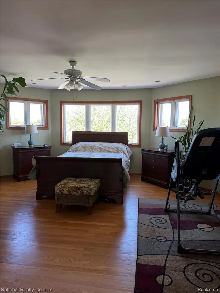 10368 Saint John Drive Algonac City MI 48001