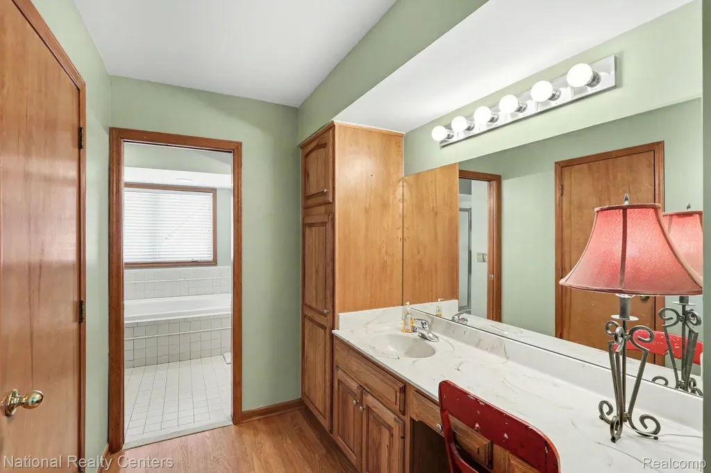 10368 Saint John Drive Algonac City MI 48001