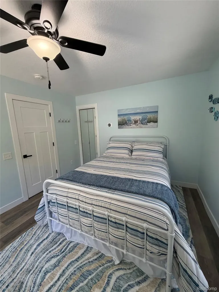 6897 N Us Highway 23 Oscoda Charter Township MI 48750
