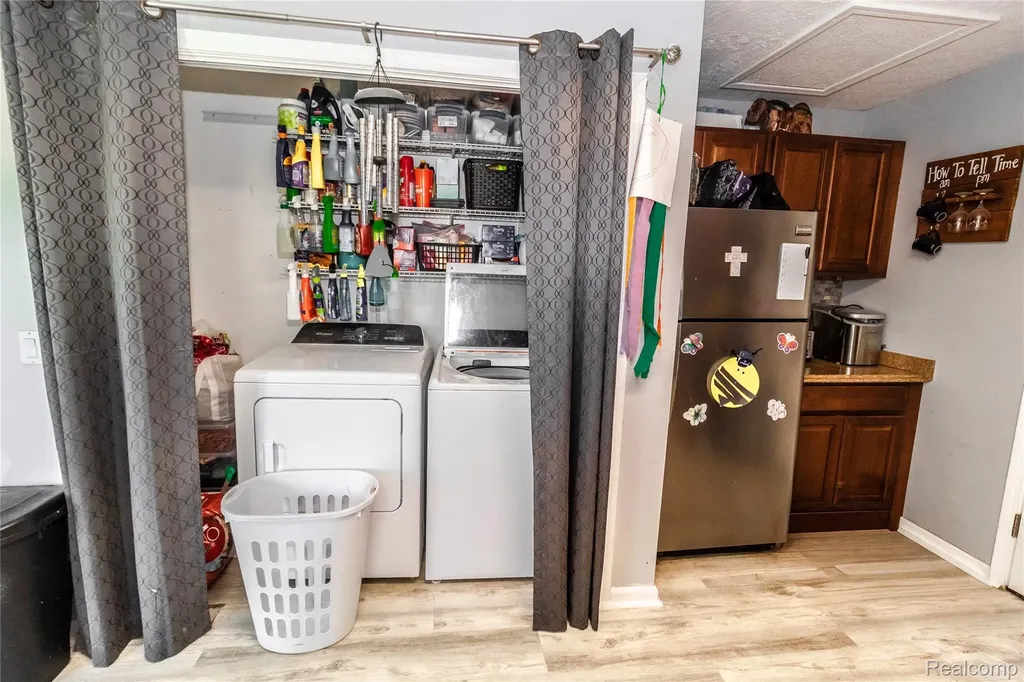 1872 Lonsberry Drive Mayfield Township MI 48446