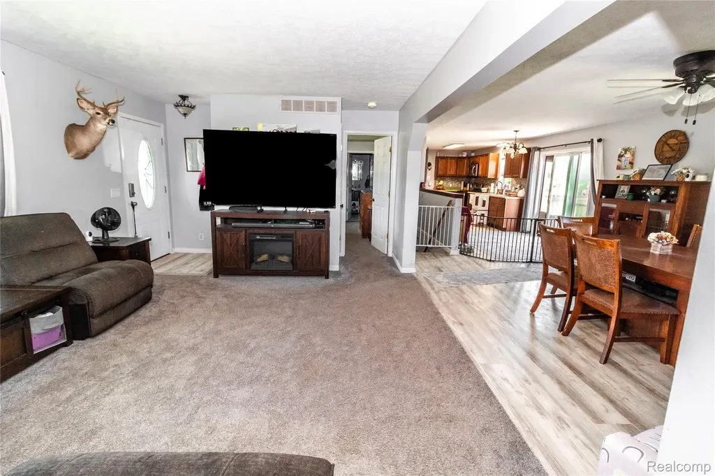 1872 Lonsberry Drive Mayfield Township MI 48446
