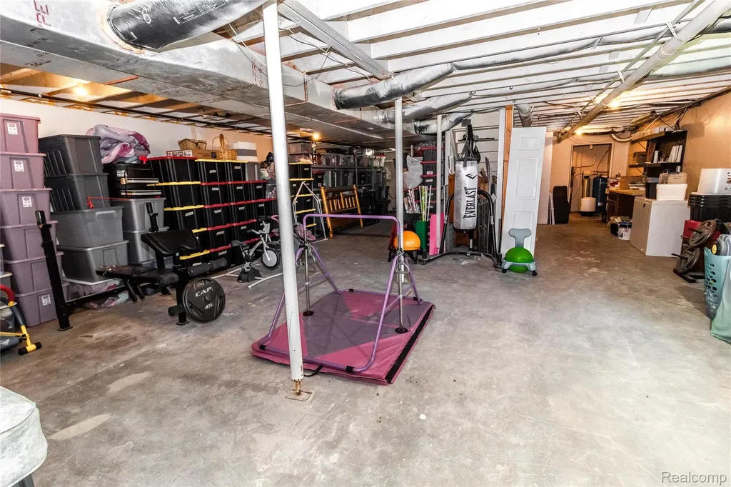 1872 Lonsberry Drive Mayfield Township MI 48446