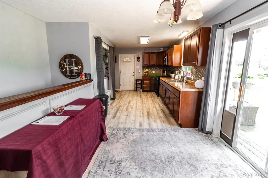 1872 Lonsberry Drive Mayfield Township MI 48446