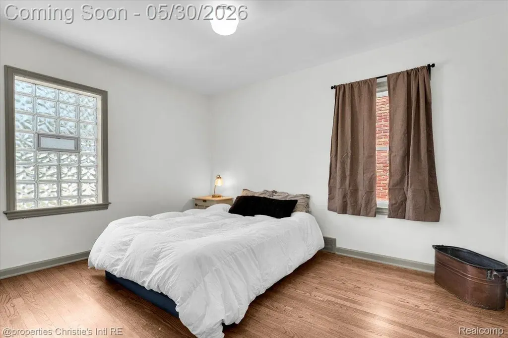18293 Birwood Street Detroit City MI 48221