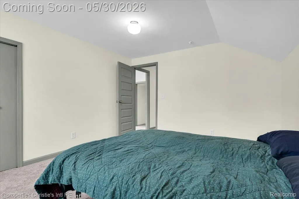 18293 Birwood Street Detroit City MI 48221