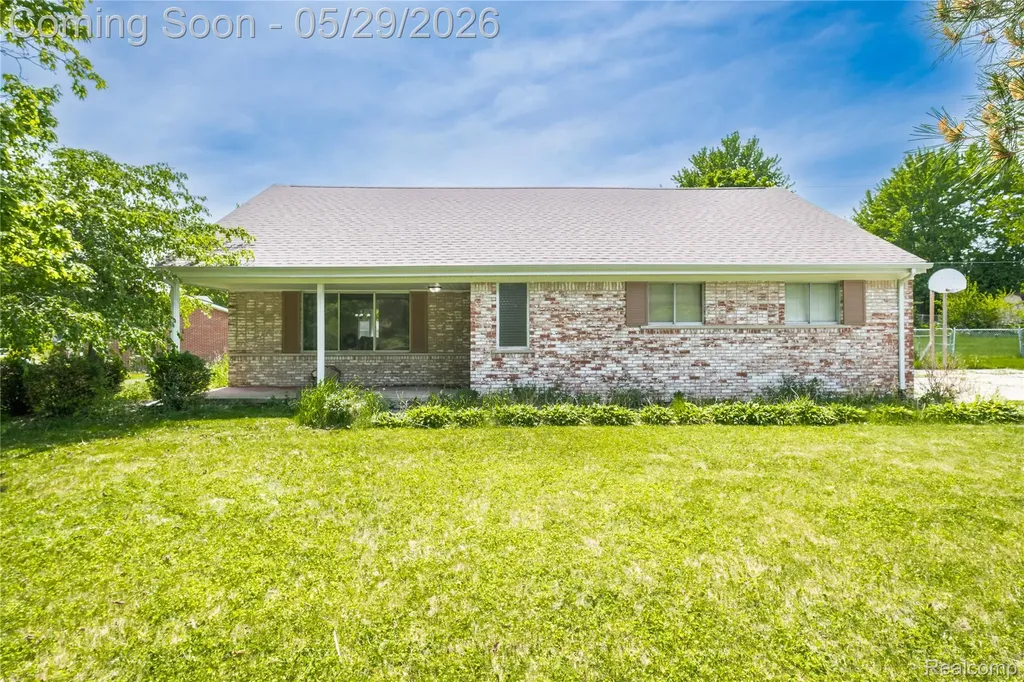 5444 Mary Ann Court Grand Blanc Charter Township MI 48439