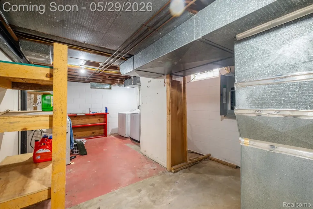 5444 Mary Ann Court Grand Blanc Charter Township MI 48439