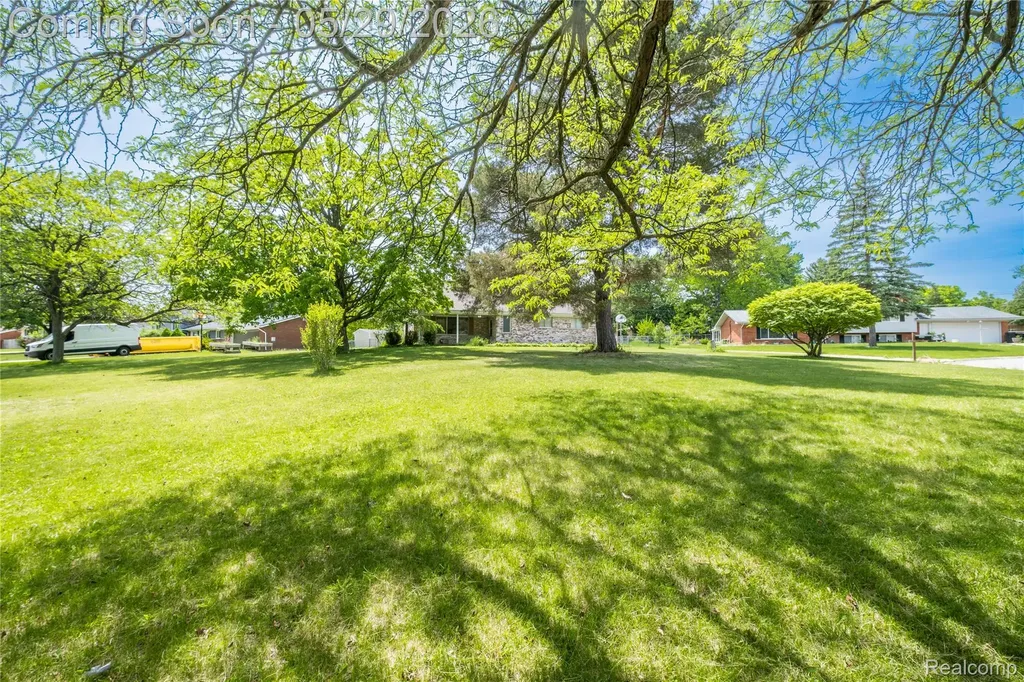 5444 Mary Ann Court Grand Blanc Charter Township MI 48439