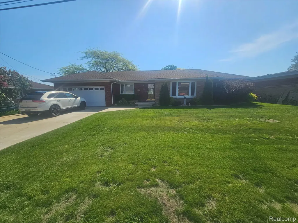 37846 Terra Mar Street Harrison Charter Township MI 48045