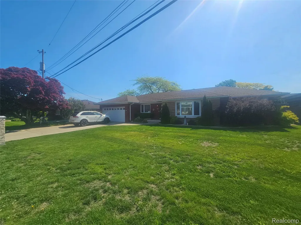 37846 Terra Mar Street Harrison Charter Township MI 48045
