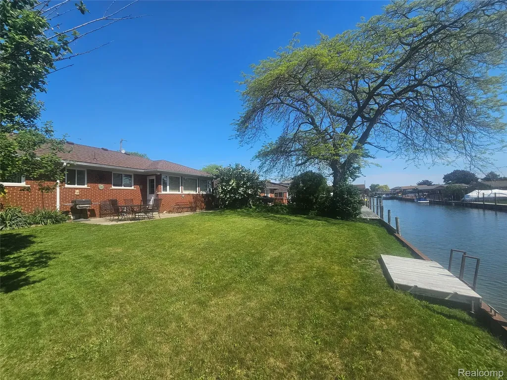 37846 Terra Mar Street Harrison Charter Township MI 48045