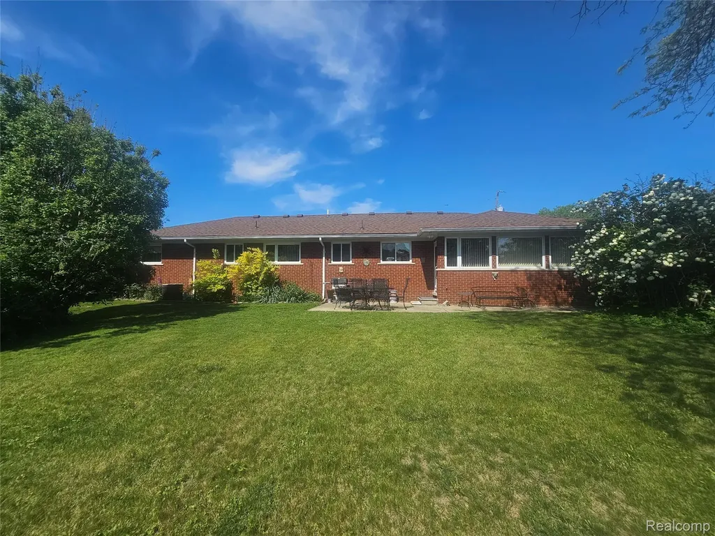 37846 Terra Mar Street Harrison Charter Township MI 48045
