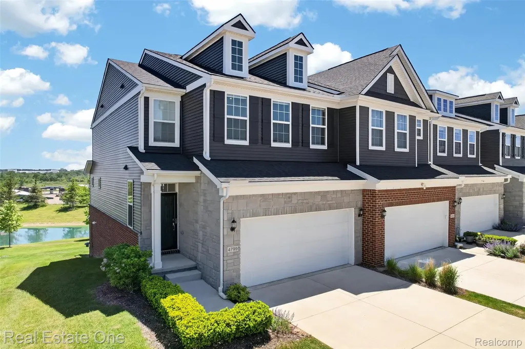 4799 Broomfield Way Orion Charter Township MI 48359