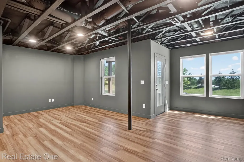 4799 Broomfield Way Orion Charter Township MI 48359