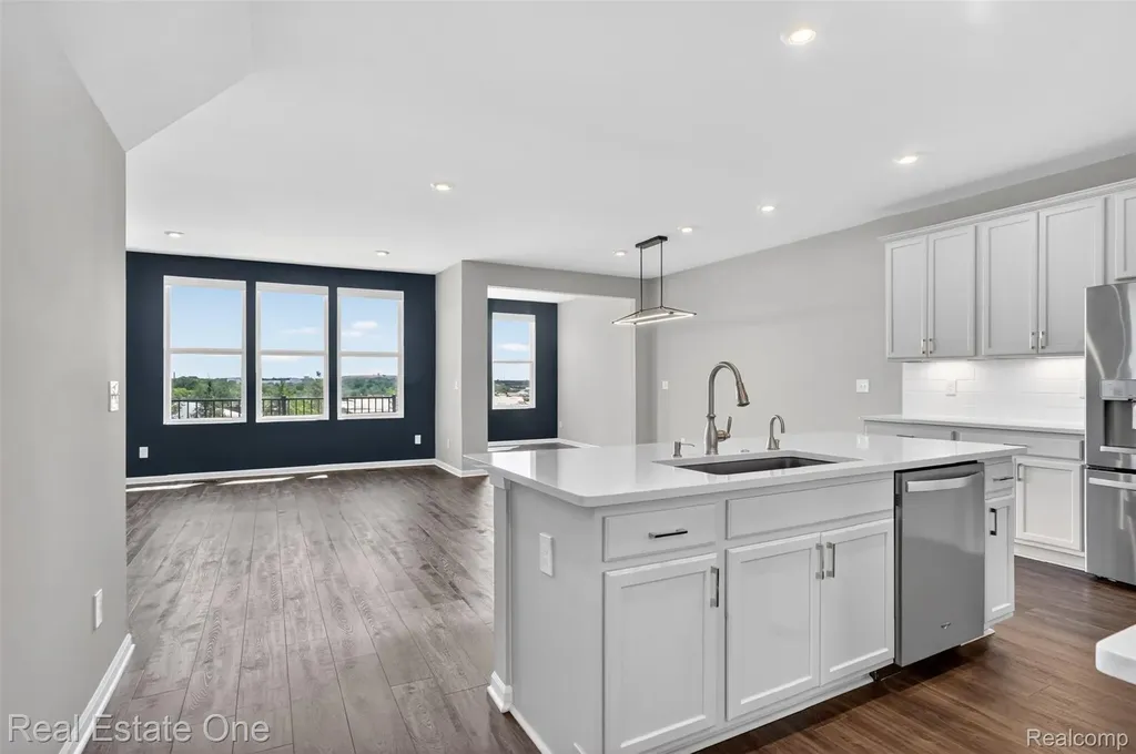 4799 Broomfield Way Orion Charter Township MI 48359