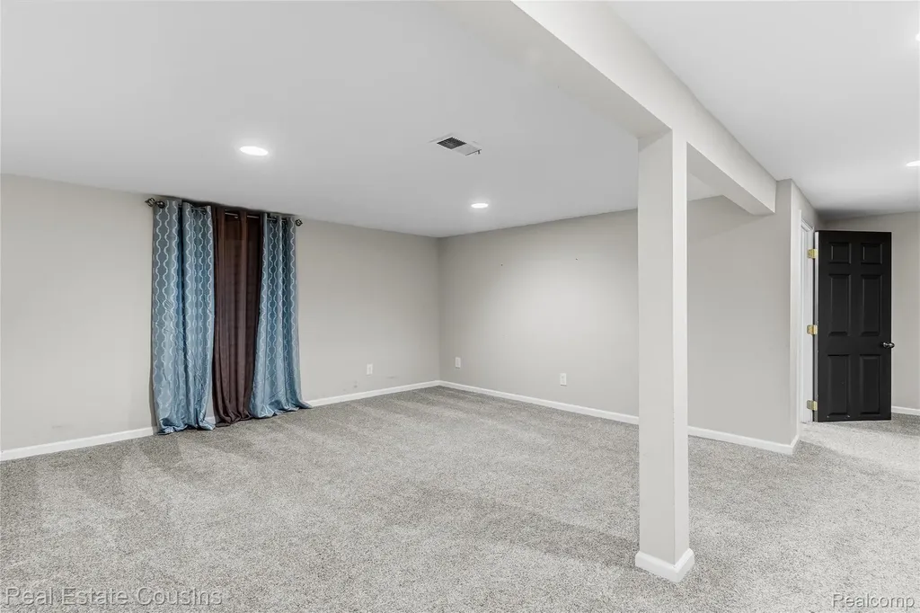 13435 Lakebrook Drive Tyrone Township MI 48430