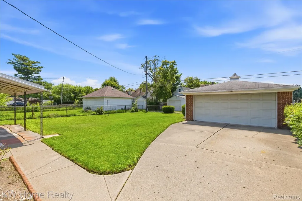 8801 Whitlock Avenue Dearborn City MI 48126