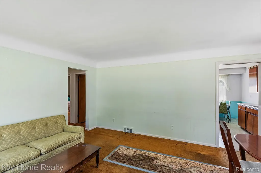 8801 Whitlock Avenue Dearborn City MI 48126