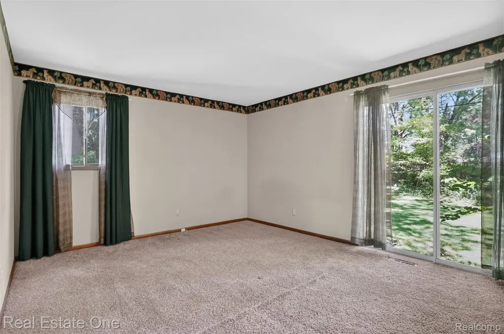 1309 Ashover Drive Bloomfield Hills City MI 48304