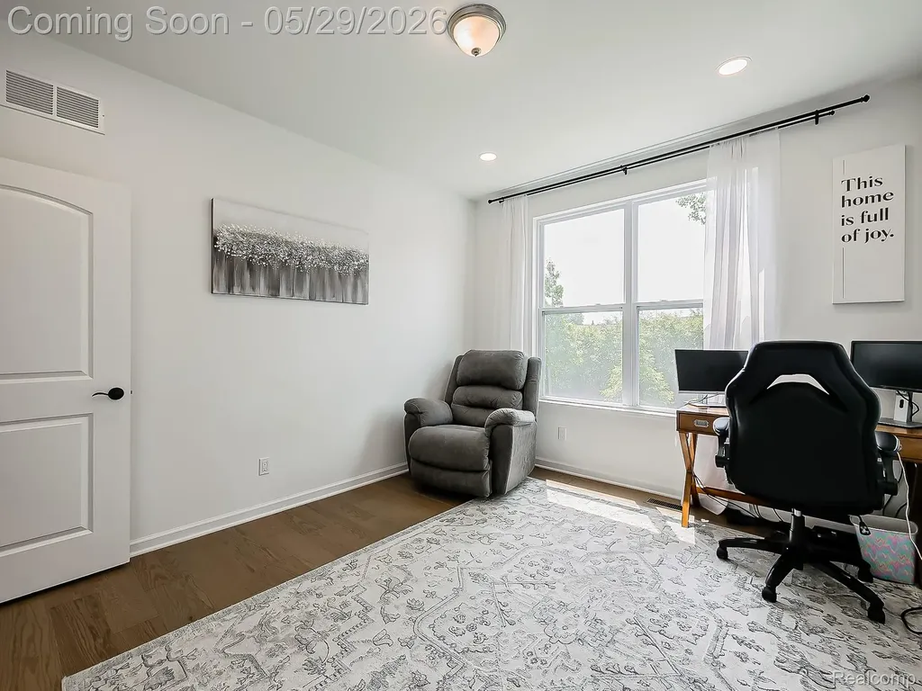 4054 Jayden Court Sterling Heights City MI 48314