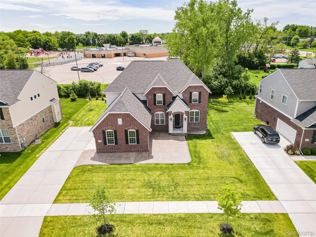 4054 Jayden Court Sterling Heights City MI 48314