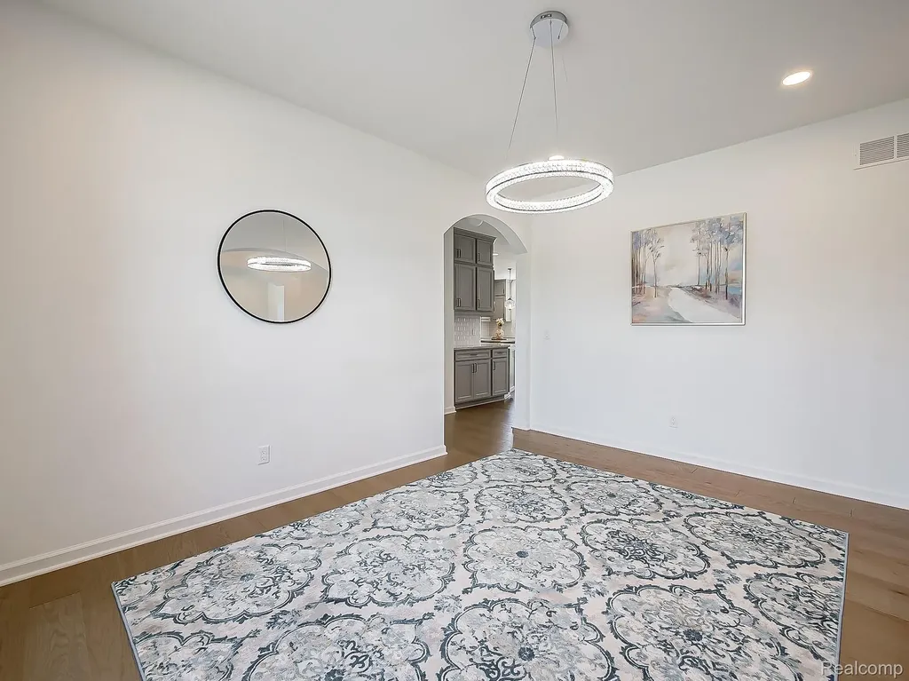 4054 Jayden Court Sterling Heights City MI 48314