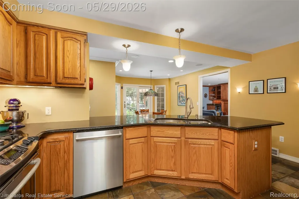 820 Westchester Road Grosse Pointe Park City MI 48230