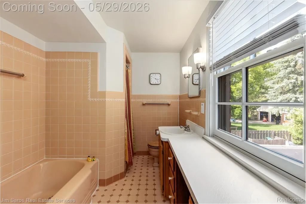 820 Westchester Road Grosse Pointe Park City MI 48230