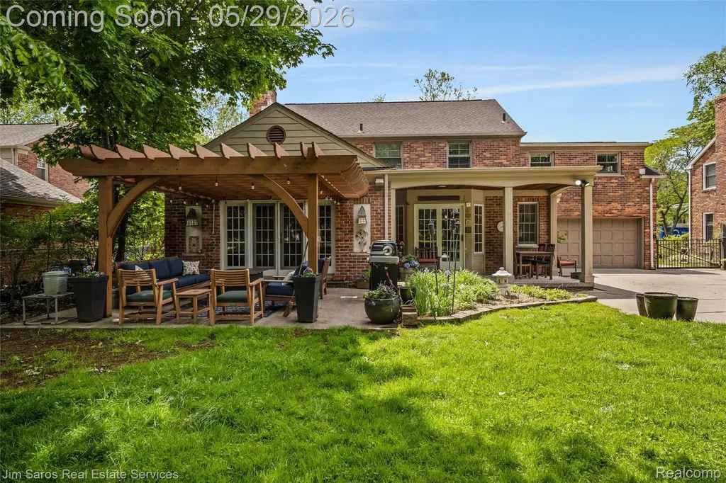 820 Westchester Road Grosse Pointe Park City MI 48230
