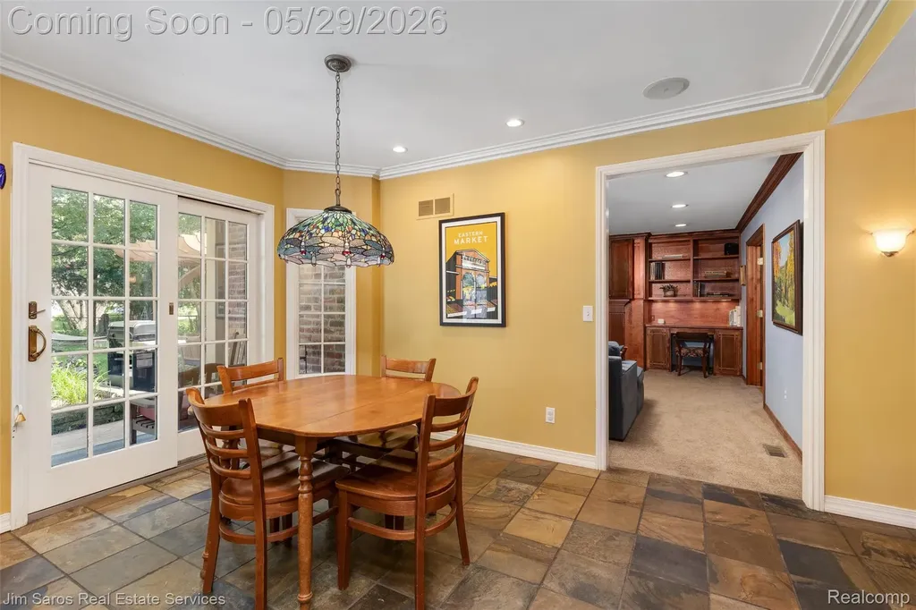 820 Westchester Road Grosse Pointe Park City MI 48230