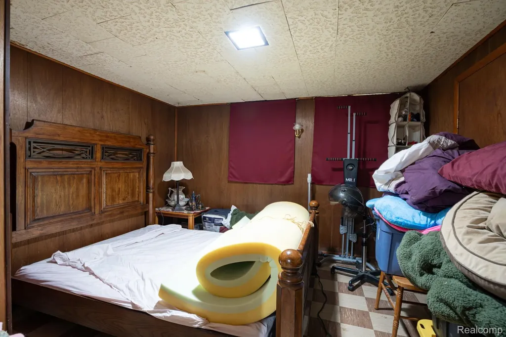 2109 Deerfield Drive Flint Charter Township MI 48532