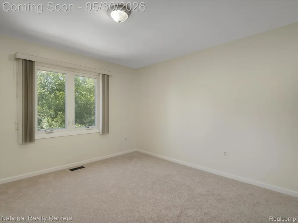 47245 N Pointe Drive Canton Charter Township MI 48187
