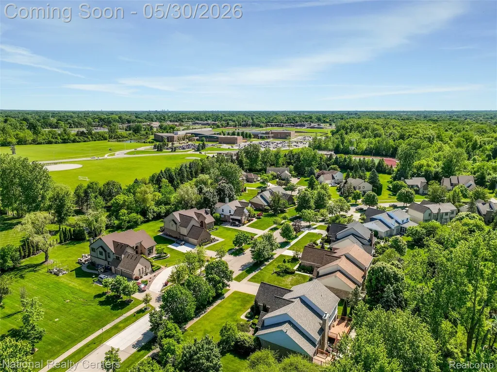 47245 N Pointe Drive Canton Charter Township MI 48187