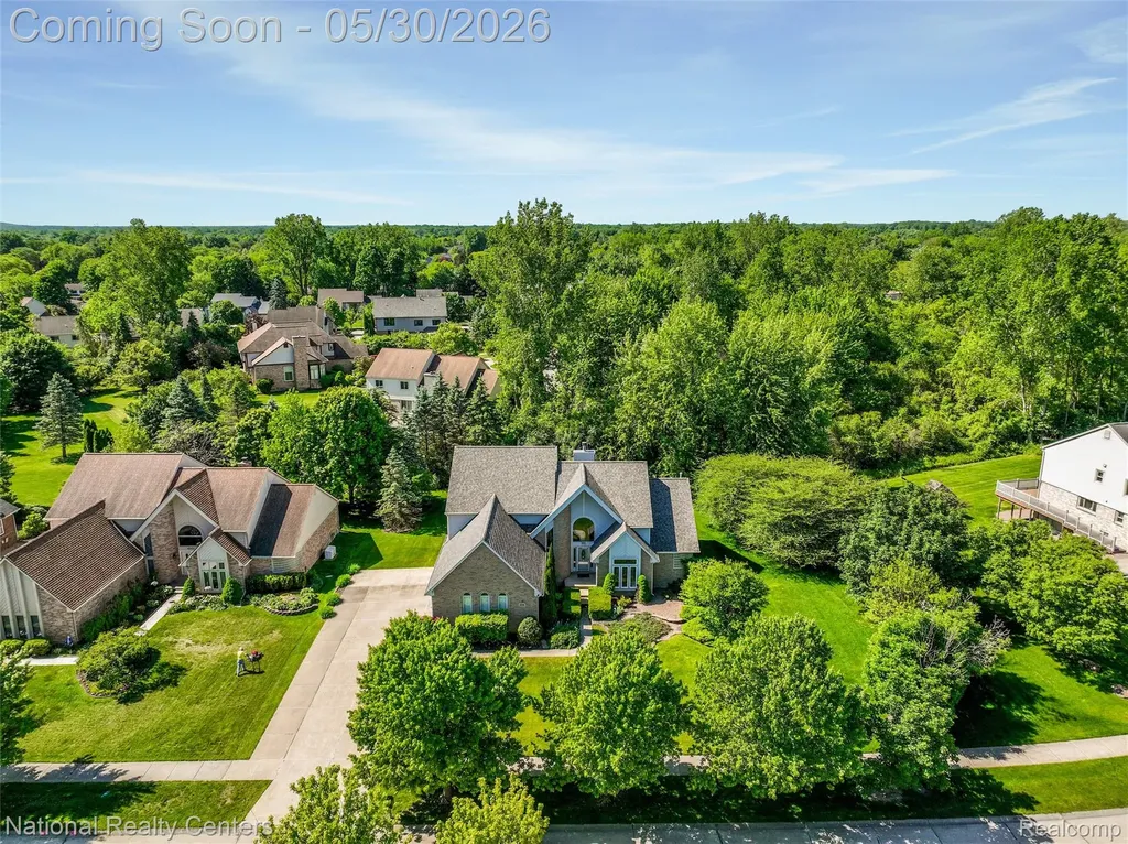 47245 N Pointe Drive Canton Charter Township MI 48187