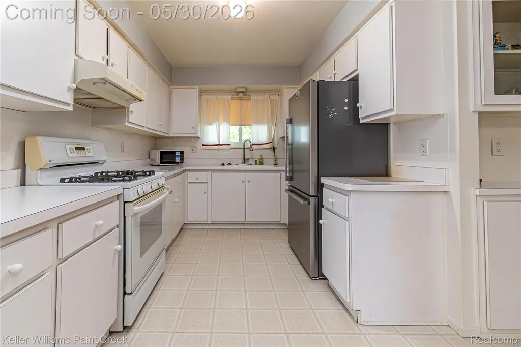 3628 Jennifer Drive Sterling Heights City MI 48310